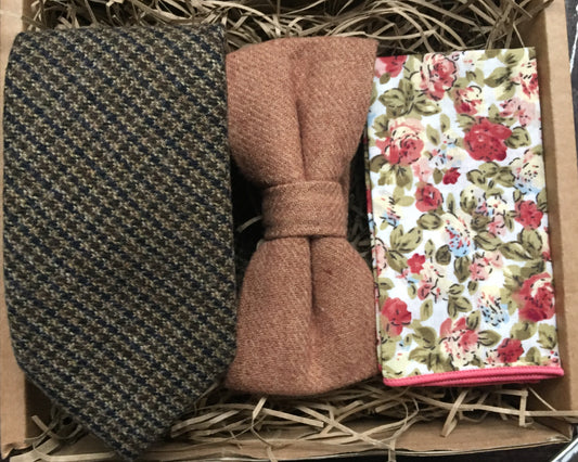 Sycamore Set: Houndstooth Tie, Bow Tie, Pocket Square in Fawn