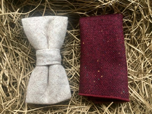 A cream wool bow tie and a burgundy pocket square. The set comes with free gift wrapping and is perfect for ivory weddings, men's gifts, and groomsmen gifts. We make the bow ties by hand at Daisy and Oak Studio