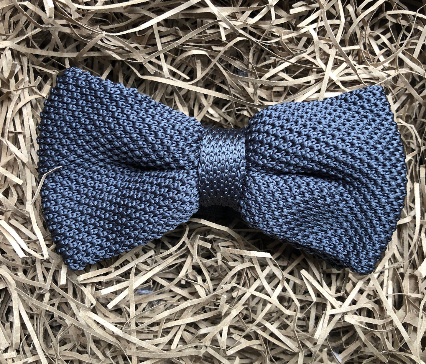 The Wild Rye Bow Tie: Grey Pre-Tied Bow Tie, Grey Knitted Bow Tie, Mens Bow Ties, Knitted Bow Tie, Men's Gifts, Men's Bow Ties